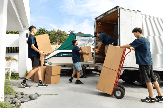 Expert Guide: Timing Your Ottawa Move with 3 Considerations